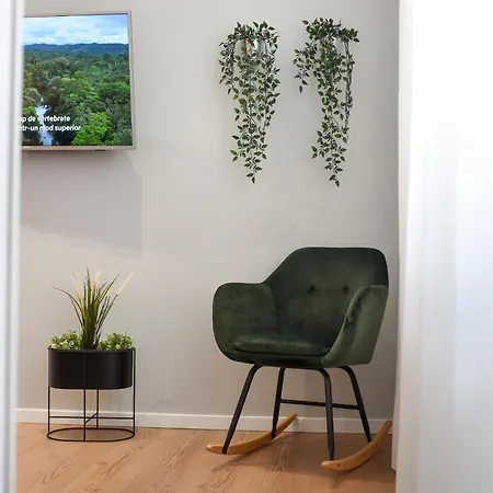 Comfy 1br With Balcony In Bucarest