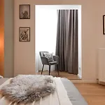 Comfy 1br With Balcony In 아파트 부쿠레슈티