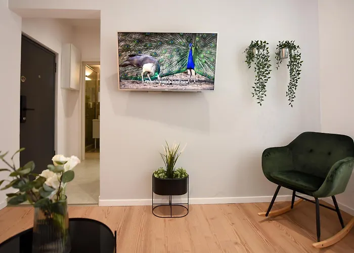 Apartment Comfy 1br With Balcony In Bukarest